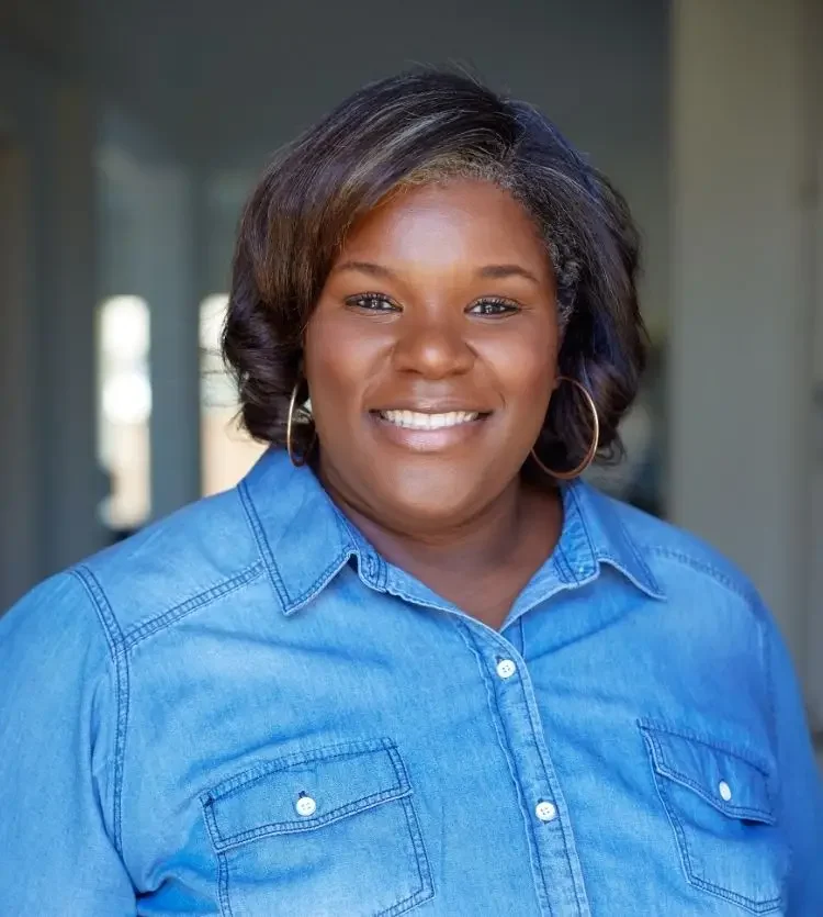 Stephanie Cuningkin CPA Headshot
